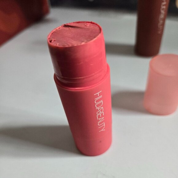 Huda Beauty Cheeky Tint Blush Stick in Proud Pink - Picture 1 of 4